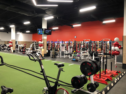 GoodLife Fitness Winnipeg Refinery District - Thumbnail