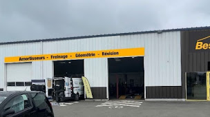 Photo n°1 de BestDrive - Kertrucks Pneus à Romagné (Magasin de pneus)