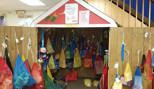 Door County Library - Sturgeon Bay Gallery - United States