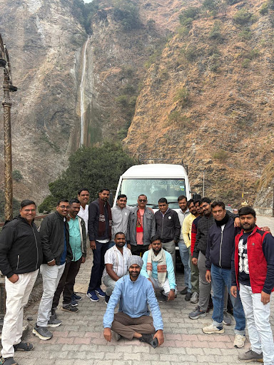Happy Group tour !  post image
