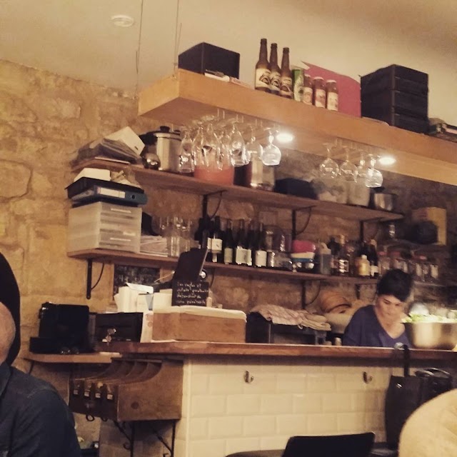 Le Troisième Café