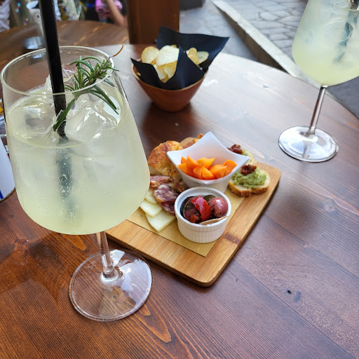 Chez Nous Drink & Food - Thumbnail