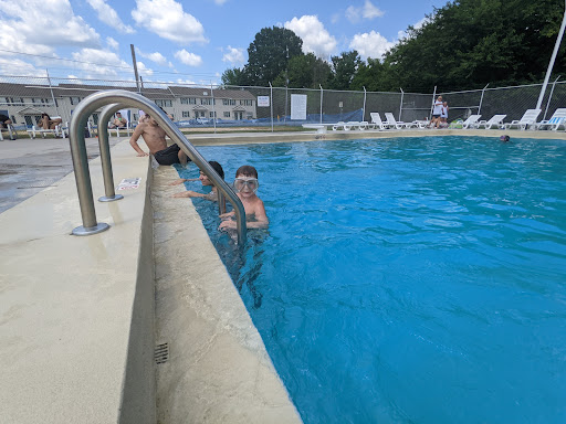 Ringgold City Pool - Thumbnail