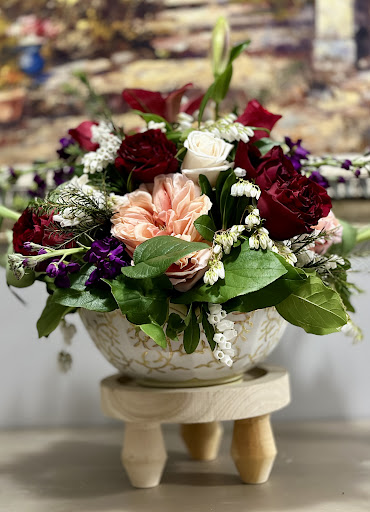 Lacie Anns Floral
