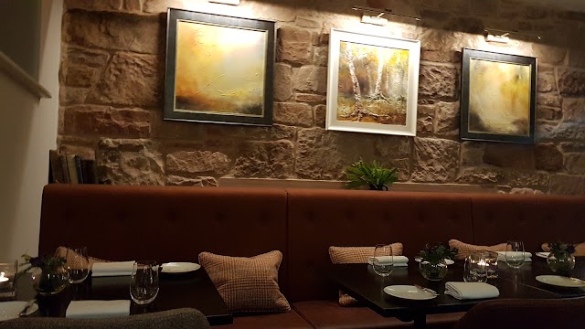 Pentonbridge Inn