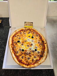 Photo n°33 de BUNGALOWS PIZZERIA COURNON à Cournon-d'Auvergne (Pizzas à emporter)