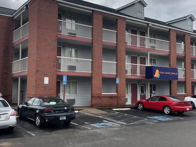 InTown Suites Extended Stay Nashville TN - Hendersonville