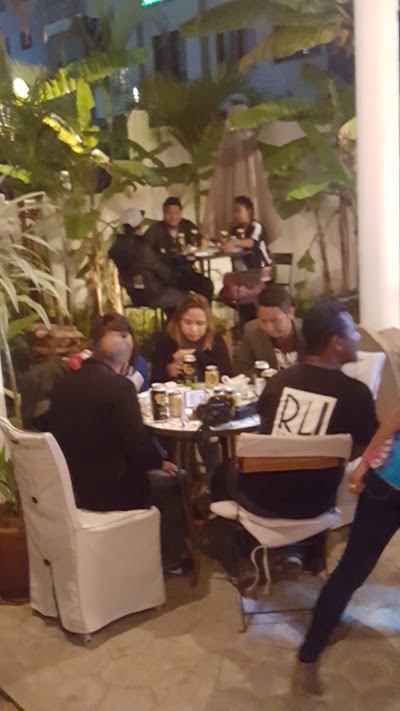 Photos of La Plantation