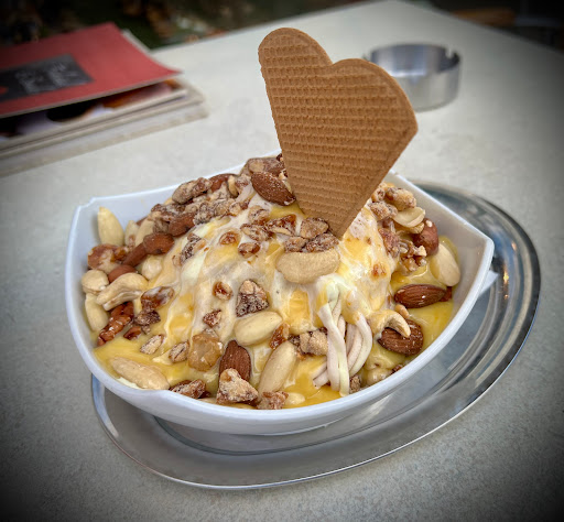Veneto Eis Cafe - Thumbnail