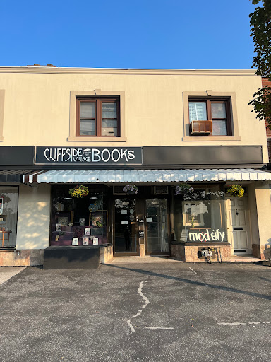 Cliffside Village Books