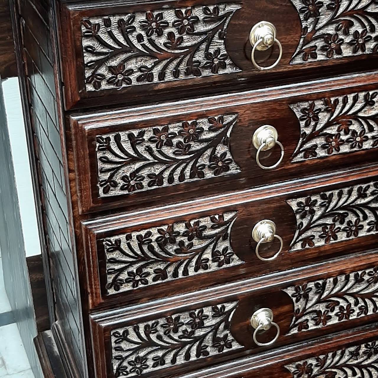 U.P. HANDICRAFTS FURNITURE Furniture Store in chowk