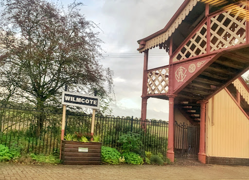 Wilnecote - Visual