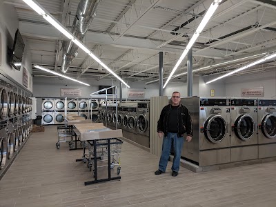 24 Hour Laundromat