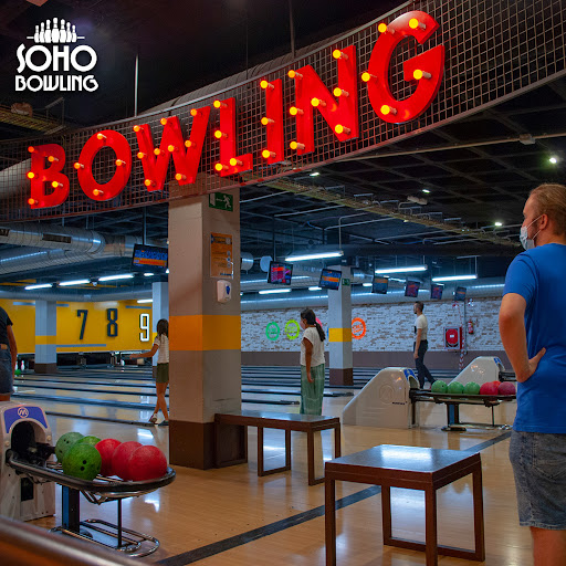 Soho Bowling - Game & Food - Thumbnail
