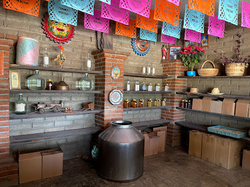 Mezcal Dainzu Gallery - Mexico