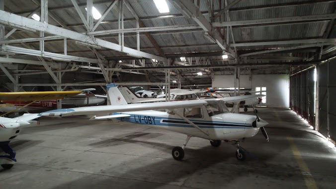 Aeroclub Pueblo Esther Aerodromo Octavio Alvarado, Author: roberto caiado