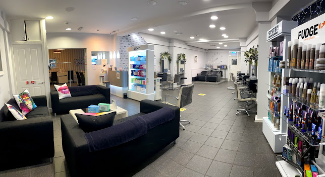Zest Hair and Beauty - Barber shop