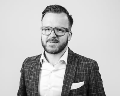 RÖHRBORN LLP I RECHTSANWÄLTE I MÜNCHEN - Thumbnail