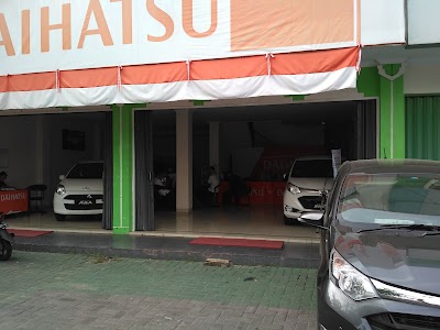 Photos of Zirang Daihatsu