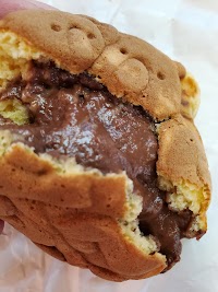 おやつの店 本間