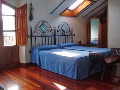 Photos of El Crucero