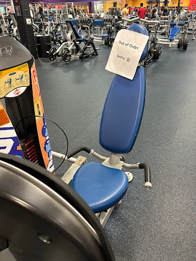 Crunch Fitness - Naples - Thumbnail