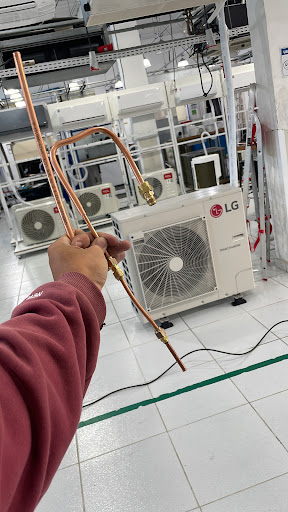 Eletricista Florianópolis 24h (LA Serviços Elétricos)