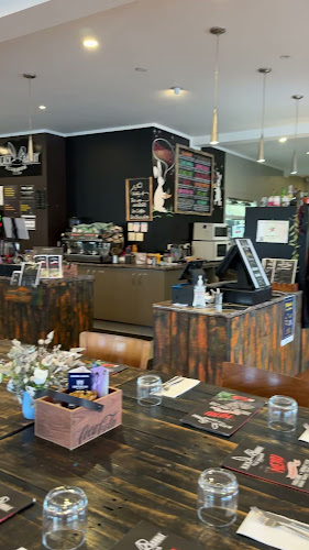 Reviews of Black Rabbit Pizza in Kaikoura - Restaurant