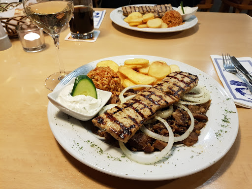 Restaurant "Yamas" im Sportgasthof Henger SV - Thumbnail
