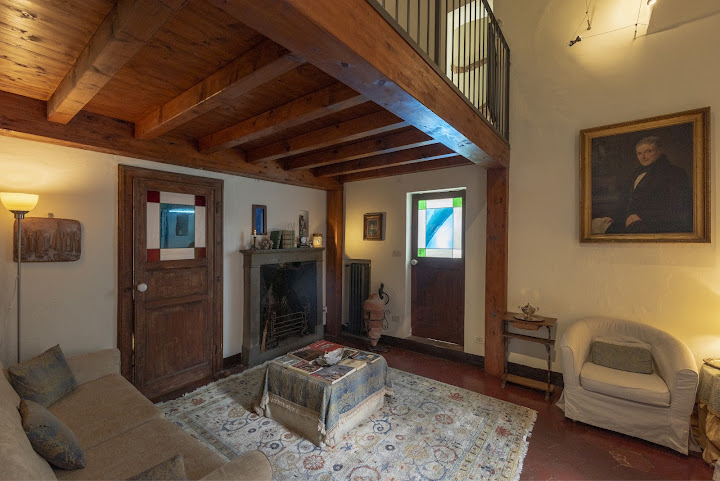 Torre Prendiparte - Holiday Medieval Tower by null