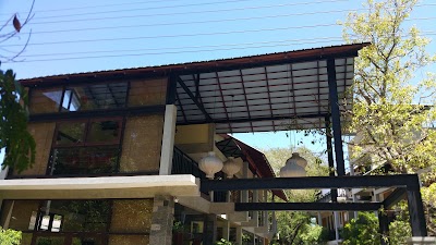 Photos of Eth Yahana