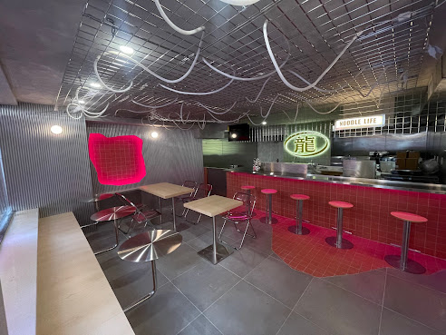 Loong Noodles by null