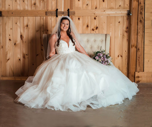 Georgio's Bridal - Thumbnail