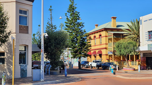Midwest Laundrette Geraldton Gallery - Australia