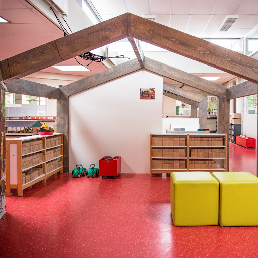 Public Elementary School de Bolster - Thumbnail