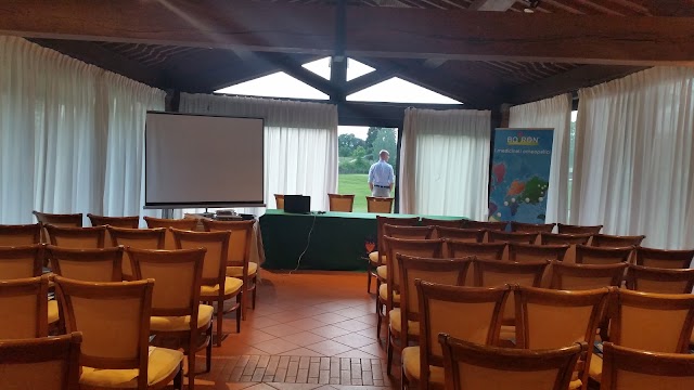 Le Pavoniere Golf & Country Club