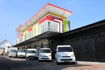 Photos of GRHA MOVERINDO