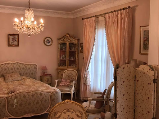 Tapissier - Décor Action - Thumbnail