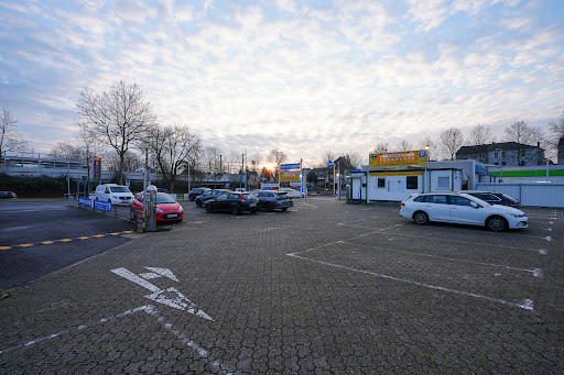 Parkingfriends: Ihr Parkplatz am ICE-Bahnhof Siegburg - Thumbnail
