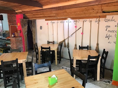 Photos of Los Dulces De Mar&iacute;a