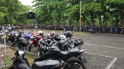 Photos of Parkir Inap Motor Bandara A Yani