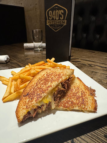 940s Kitchen and Cocktails by null