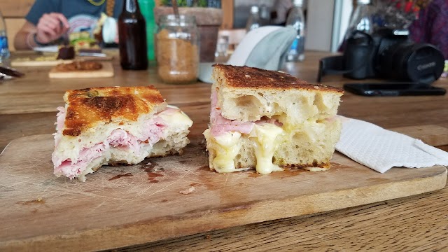 Panadería El Pan De La Chola