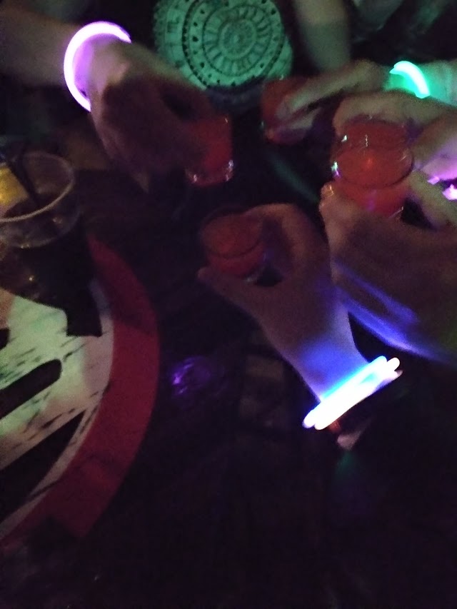Airbar