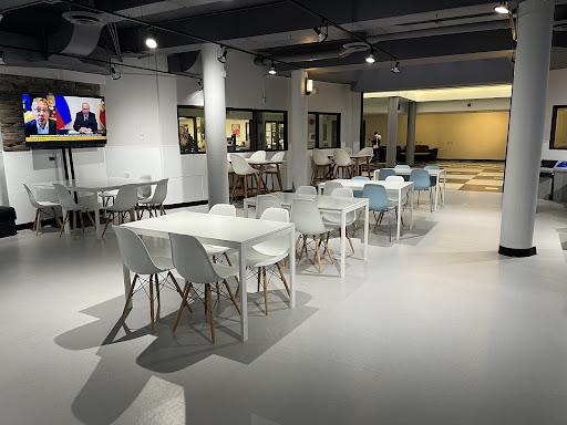 Bailey’s - Visual