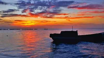 Photos of Pesaren Beach