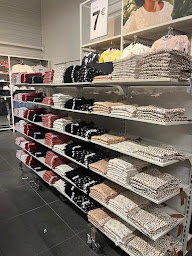Photo n°4 de Kiabi à Libourne (Magasin de vêtements pour femmes)
