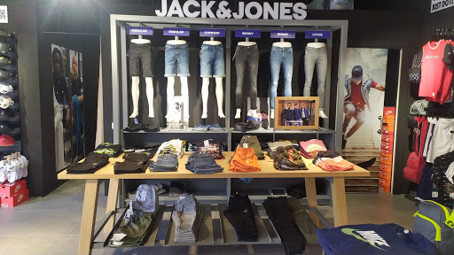 Zero Day Barberà - Thumbnail