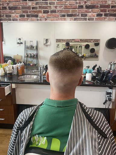 Cut N Edge Barber Shop Wynnum - Thumbnail