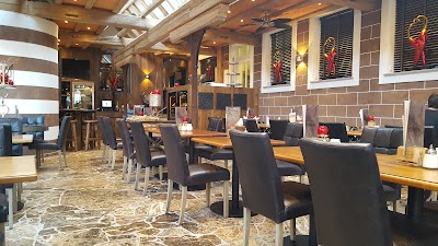 Photos of Meisers Caf&eacute; - Hotel Restaurant Lounge
